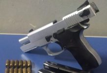 Polícia apreende pistola turca durante varredura em comércio de bebida alcoólica em Mirassol