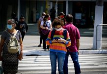 Governo de SP recua e desiste de liberar o uso de máscara ao ar livre em dezembro