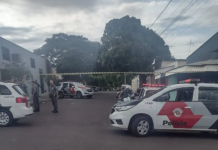 Homem é encontrado morto na calçada com nove marcas de tiro em Araçatuba