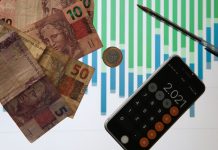 Segunda parcela do décimo terceiro deve ser paga até hoje