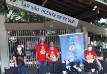 Rotary Club Novo Milênio doa seis cadeiras de rodas ao Lar São Vicente de Paulo