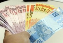 Salário mínimo vai a R$1.212 em 2022
