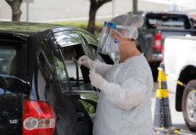 Hospital de Base retoma serviço de drive-thru para coleta de exames de Covid-19