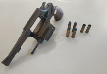 Ladrão morre após bater carro roubado em caminhão na Rodovia Feliciano Sales Cunha; comparsa foi preso