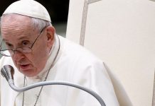 Guerra na Ucrânia leva papa à embaixada da Rússia no Vaticano