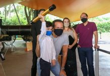 Governo de SP homenageia menino de 5 anos que descobriu asteroides