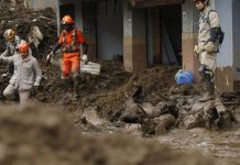 Bombeiros atualizam número de mortos em Petrópolis para 176