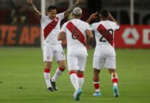Peru derrota Paraguai e vai à repescagem para a Copa do Mundo