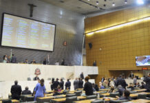 Assembleia Legislativa do Estado de São Paulo congela aumento de imposto sobre diesel