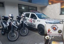 Polícia Militar prende dupla por tráfico de drogas no bairro Pró-Povo