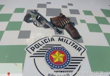 Caçador é preso com arma e cachorros próximo a área de preservação permanente