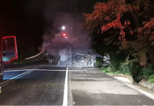 Motorista morre carbonizado ao bater de frente com caminhão em Monte Aprazível