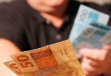 Caixa libera abono salarial para trabalhadores nascidos em outubro