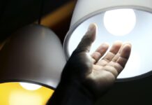 Aneel anuncia bandeira verde na conta de luz em maio