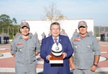 Presidente da Alesp, Carlão Pignatari, recebe título de “Bombeiro Honorário”