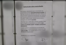 Brincadeira de 1º de abril faz direção de escola prestar queixa após cartaz proibindo masturbação ser colocado em banheiro