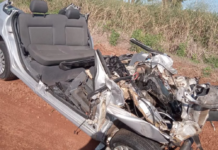 Duas pessoas ficam feridas após carro bater de frente com caminhão em via entre Guarani D’Oeste e Ouroeste