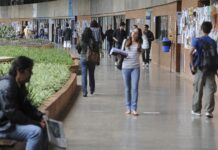 Estudante já pode entrar com recurso contra isenção do Enem negada