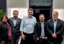 Prefeito e vereadores se reúnem com secretário da Casa Civil em busca de recursos