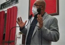 Thiago Gualberto sugere a contratação de fonoaudiólogo para garantir a saúde vocal de professores