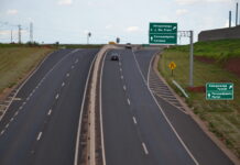 Saiba como utilizar acostamento de rodovias de modo correto para evitar acidentes