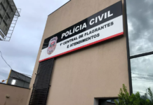 Homem é preso por cortar o rosto da namorada com estilete após discussão por ciúme