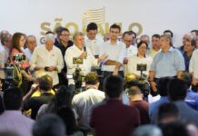 Governador Rodrigo Garcia e Carlão Pignatari inauguram, em Votuporanga, primeira clínica veterinária do Estado