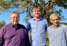 Carlão Pignatari visita obras em Três Fronteiras e anuncia 50 novas casas e mais uma vicinal