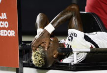 Arboleda fratura tornozelo, rompe ligamentos e passará por cirurgia no São Paulo