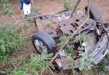 Casal morre após carro bater em árvore e capotar entre Monte Aprazível e Nipoã