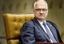 “É hora de dizer basta”, diz Fachin sobre ataque às urnas eletrônicas