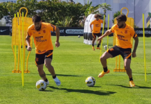 Corinthians se reapresenta de olho no Santos na Copa do Brasil