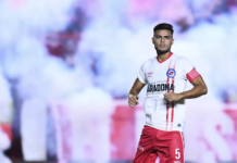 Corinthians negocia com volante argentino Fausto Vera