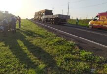 Homem fica ferido após capotar carro em rodovia de Fernandópolis