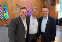 Tarcísio de Freitas se reúne com lideranças no domingo em Votuporanga