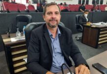 Daniel David pede construção de praça no bairro Vila Anna