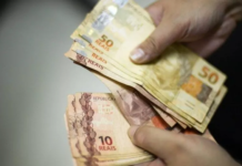 Um em cada 4 brasileiros não consegue pagar as contas; 16% vendem bens para quitar dívidas
