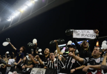 MP de São Paulo abre inquérito para investigar racismo no futebol: “Estádio não é terra sem lei”