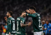 Palmeiras mantém embalo e evita aproximação do Flamengo antes de confronto direto no Brasileirão