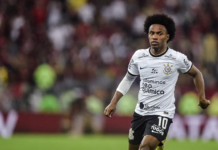 Willian confirma que vai deixar o Corinthians e admite decepção