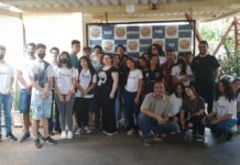 Alunos da Escola estadual Dr. José Manoel Lobo visitam a Rádio Clube FM