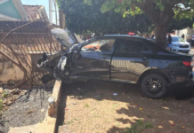 Pai e filha ficam feridos após motorista embriagado bater carro em moto em Rio Preto