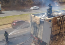 Caminhão carregado com algodão pega fogo em rodovia