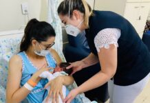 Agosto Dourado celebra a amamentação, ato de amor que deve ser praticado ao menos até os 6 primeiros meses de vida