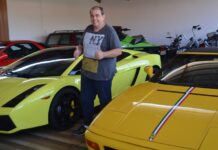 Empresário local decide colocar à venda carros de sua coleção