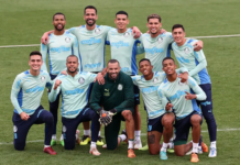 Abel comanda treino intenso no Palmeiras de olho no Santos