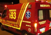 Casal de jovens fica ferido após carro bater em traseira de motocicleta em rodovia de Birigui