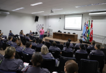 HB realiza palestra sobre prevenção do câncer de mama para policiais militares da região