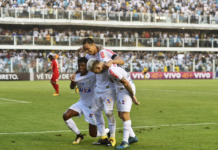 Santos não perde do Corinthians como mandante há oito anos no Brasileirão