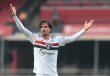 Conversas travam no São Paulo, e Igor Gomes pode assinar com outro clube
